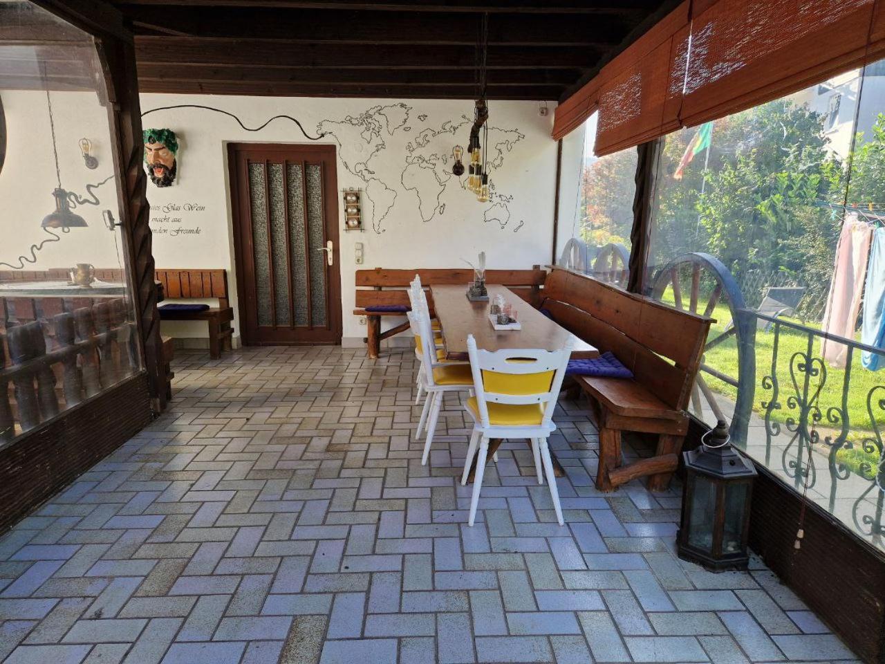 Weingut Im Moselkrampen Apartment Ellenz-Poltersdorf Ngoại thất bức ảnh